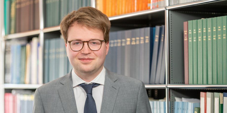 Dr. med. Adrian zu Knyphausen